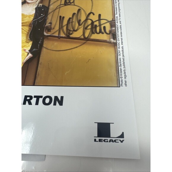 DOLLY PARTON Autographed 8.5 x 11 Hand Signed Photo COA PROMO Legacy RC RECORDS - Picture 5 of 10